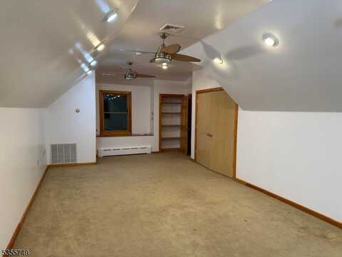 160 6Th Ave, Clifton, NJ 07011