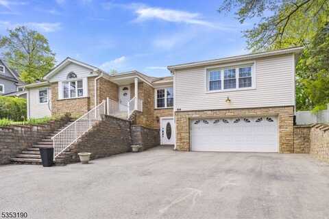62 Lakeside Ave, Verona, NJ 07044