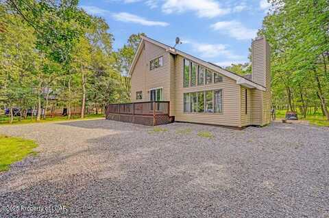 426 Towamensing Trail, Albrightsville, PA 18210