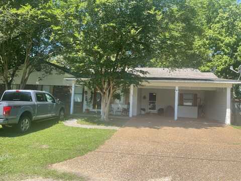 713 1st Ave., Purvis, MS 39475
