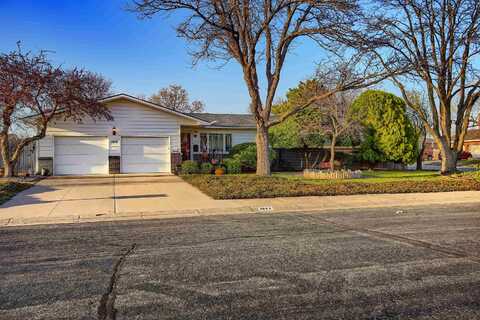 1613 E 27th Street Ter, Hays, KS 67601