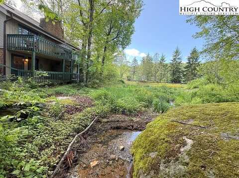 144 South Slope Loop, Banner Elk, NC 28604