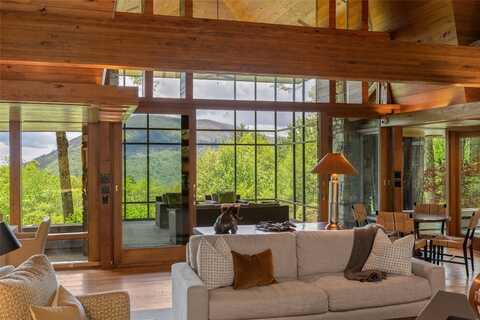 749 Stillmont Circle, Cashiers, NC 28717