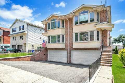 79 MYRTLE AVE, Edgewater, NJ 07020