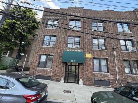9015 BERGENWOOD AVE, North Bergen, NJ 07047