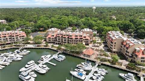 13 Harbourside Lane, Hilton Head Island, SC 29928