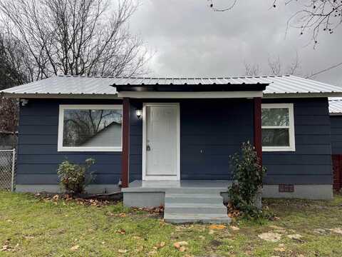 809 S Pierce Street, Burnet, TX 78611