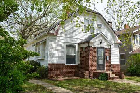 1221 Morgan Avenue, Parsons, KS 67357