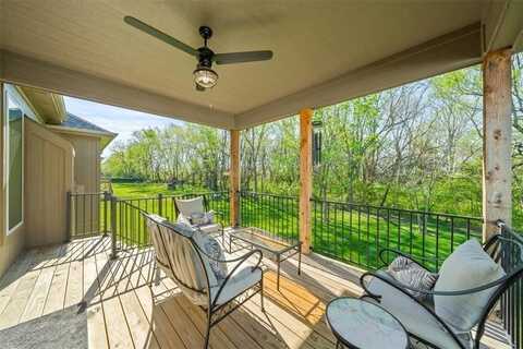 811 W Shawhan Parkway, Lone Jack, MO 64086