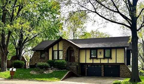 2907 Taylor Drive, Independence, MO 64055