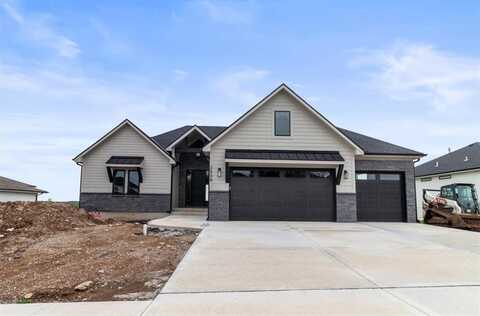 2608 NE Amanda Lane, Blue Springs, MO 64029