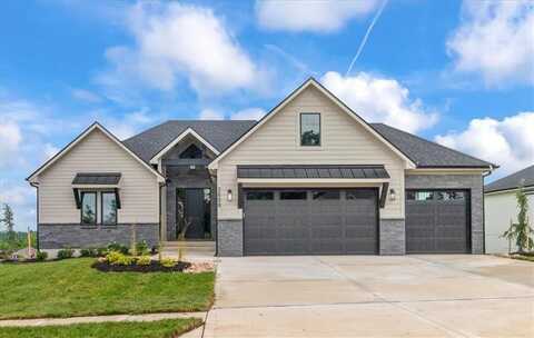 2608 NE Amanda Lane, Blue Springs, MO 64029