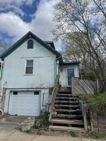 4635 Genessee Street, Kansas City, MO 64112