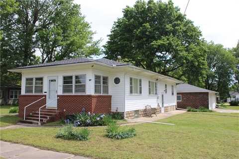 502 N Highland Street, Pittsburg, KS 66762