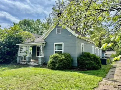 223 W Forest Street, Pittsburg, KS 66762