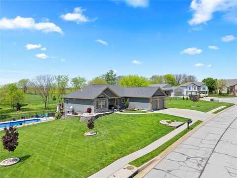 2908 E Canyon Drive, Harrisonville, MO 64701