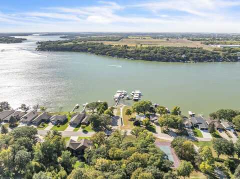 000 260th Avenue, Spirit Lake, IA 51360
