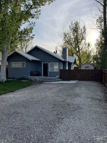640 Roosevelt Ave, Grand View, ID 83624