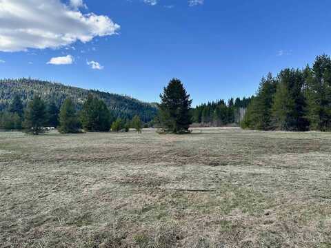 14 Smiths Ferry Dr, Cascade, ID 83611