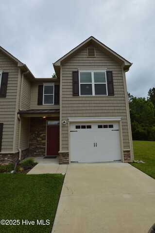 202 Boyington Place Road, Midway Park, NC 28544
