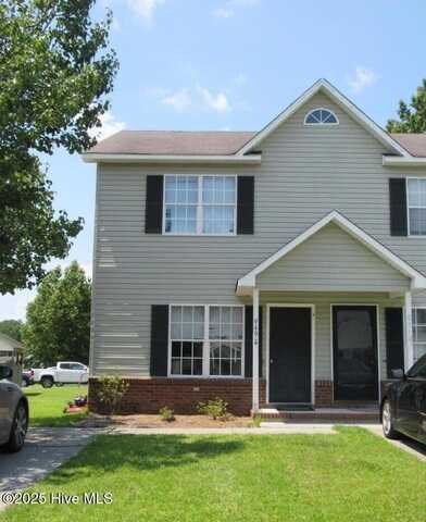 949 W Pueblo Drive, Jacksonville, NC 28546