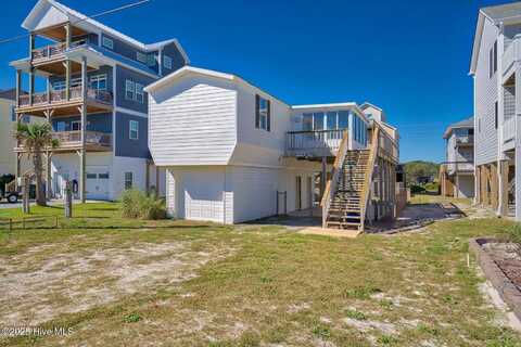 221 Topsail Road, North Topsail Beach, NC 28460