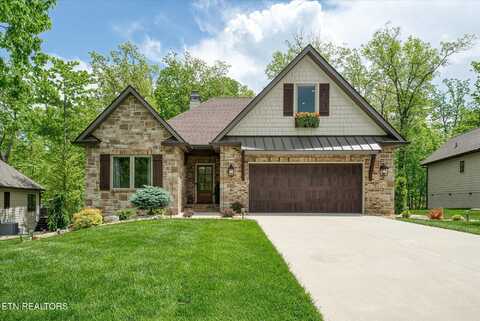 65 Oak Leaf Circle, Crossville, TN 38558