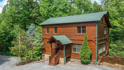 859 Great Smoky Way, Gatlinburg, TN 37738
