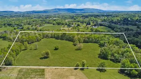 1309 Deep Draw Rd, Crossville, TN 38555