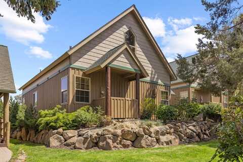 4647 Marsh Hawk Drive, Klamath Falls, OR 97601