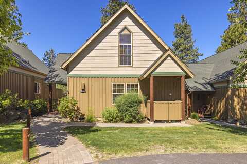 4632 Marsh Hawk Drive, Klamath Falls, OR 97601