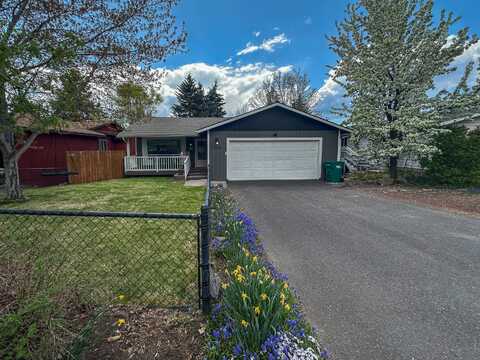 2048 N Eldorado Avenue, Klamath Falls, OR 97601
