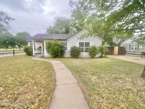 2816 28th Street, Lubbock, TX 79410