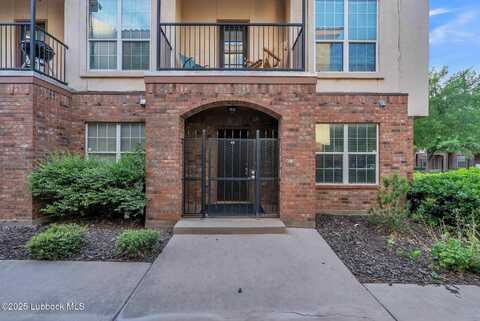 2111 Main Street, Lubbock, TX 79401