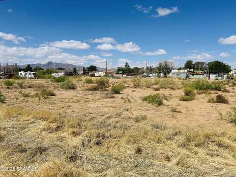 418 McCombs Road, Chaparral, NM 88081