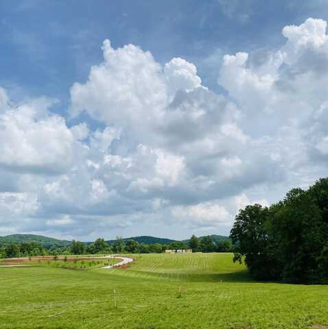 210 Darling Way, Somerset, KY 42501