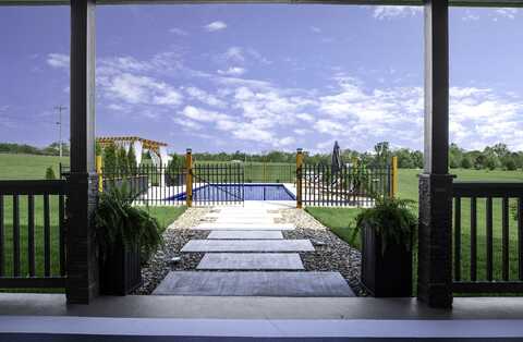 101 Creek Ridge Drive, Nicholasville, KY 40356
