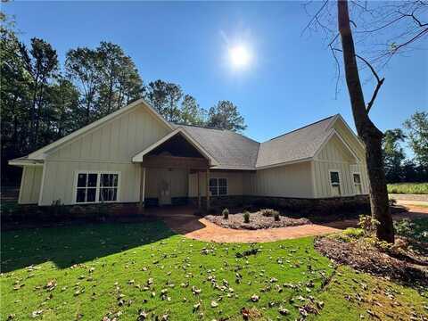 1652 LEE ROAD 183, OPELIKA, AL 36804