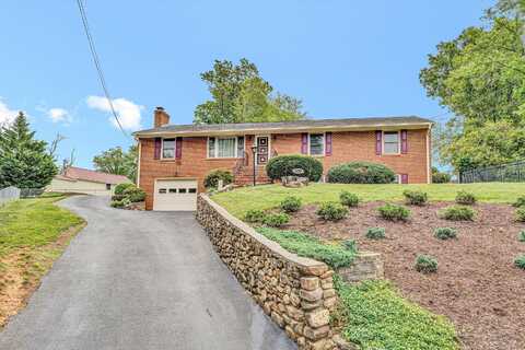 459 Nellie CIR, Salem, VA 24153