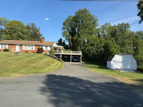 205 Great Oaks Drive, Madison Heights, VA 24572