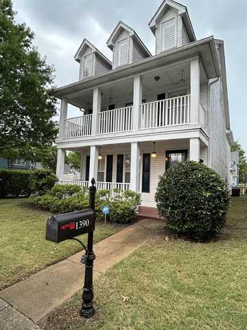 1390 ISLAND TOWN, Memphis, TN 38103