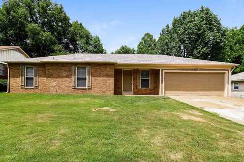 5352 PATRICK HENRY, Memphis, TN 38134