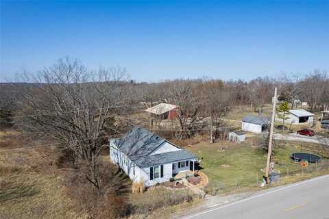 1921 W W. Springfield Road, Saint Clair, MO 63077