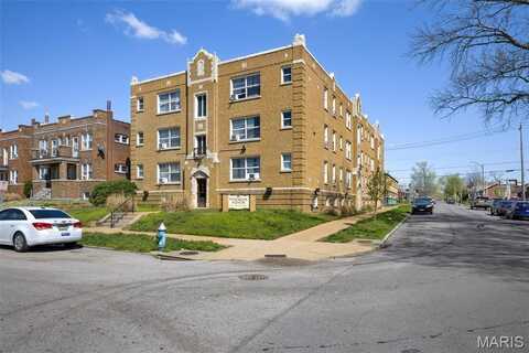 3747 Dunnica Avenue, Saint Louis, MO 63116