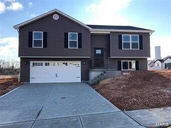 28712 Woodland Heights, Warrenton, MO 63383