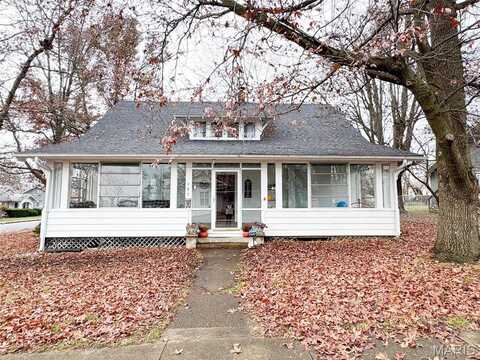 303 S Jackson Street, Salem, MO 65560