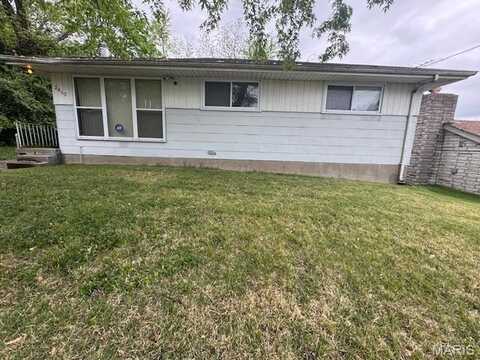 2403 Gardner Drive, Saint Louis, MO 63136