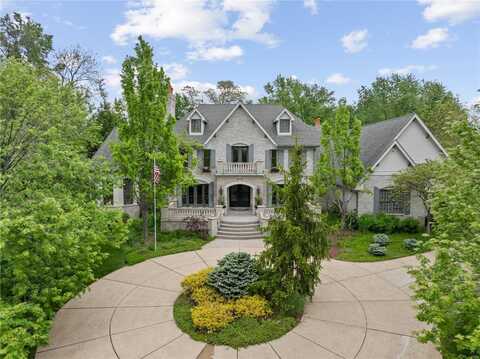 135 Ballas Court, Saint Louis, MO 63131