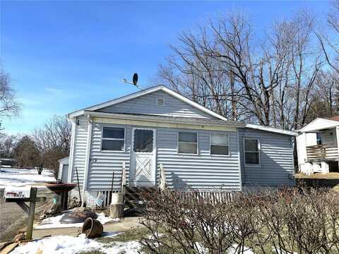 411 S 8th Street, Belleville, IL 62220