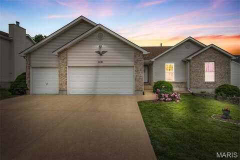1421 N Woods Dr, Festus, MO 63028